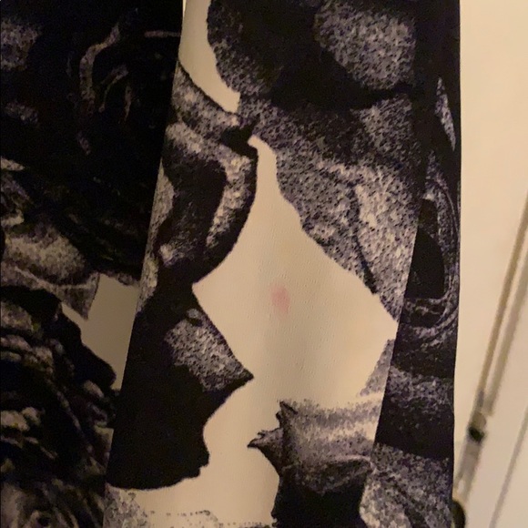 Flower Mini Dress - Picture 6 of 7